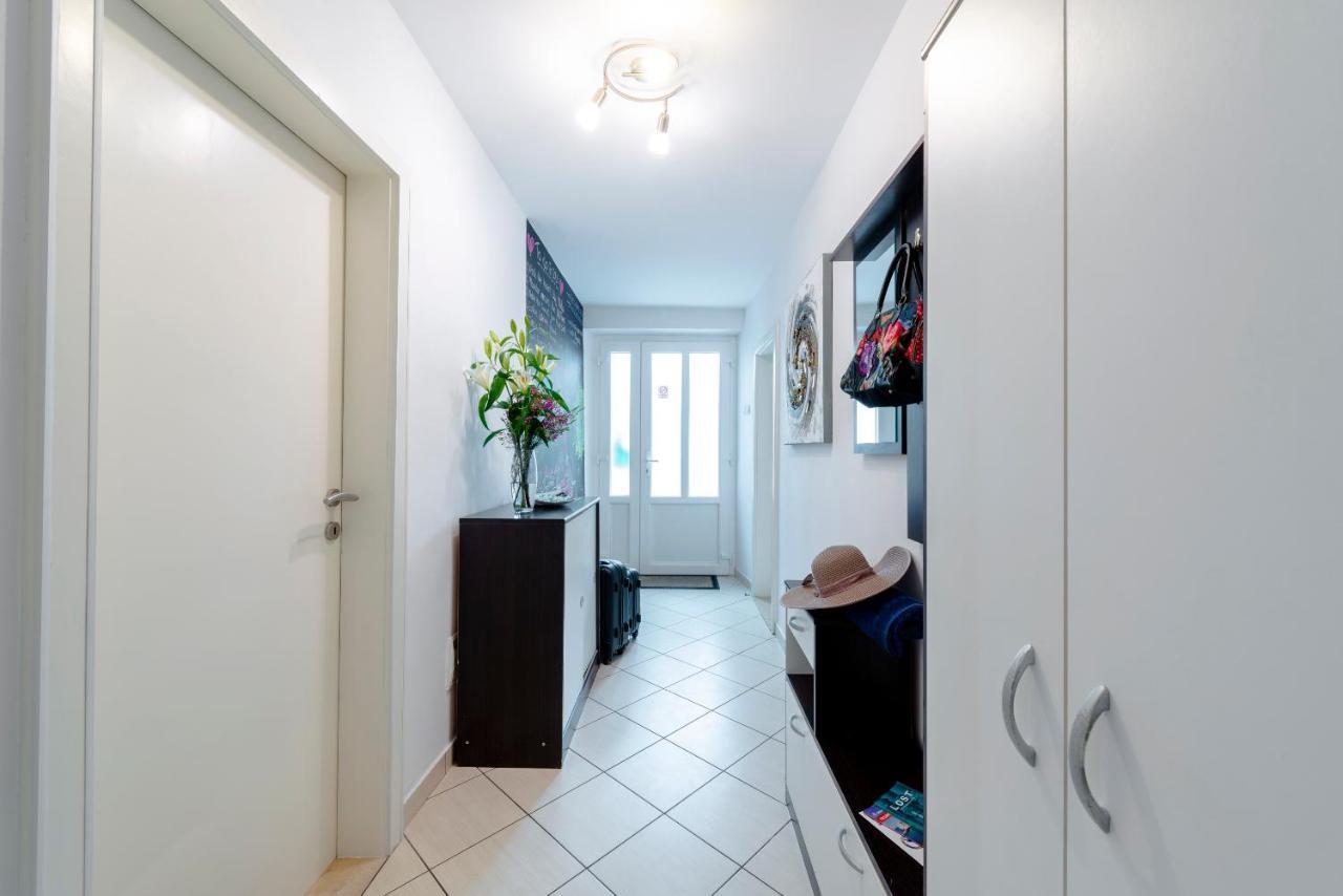 Appartement Tolja *