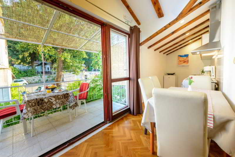 Tolja Appartement *