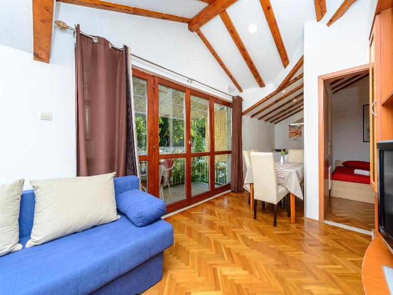 Tolja Appartement *